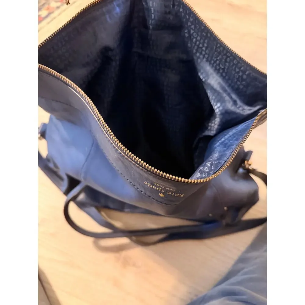 Kate Spade New York large tote or weekender bag Navy 
with gold-tone hardware - Picture 4 of 8